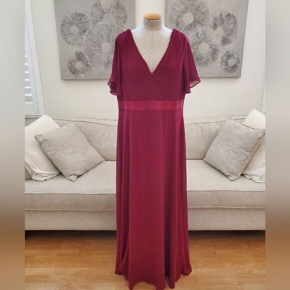 Beauty Emily Pleated Surplice Gown sz XXL - Picture 3 of 13